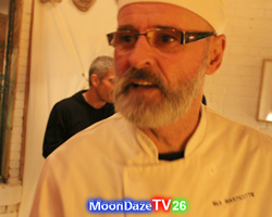 MoonDaze TV 26 - Photo 07 Thumbnail
