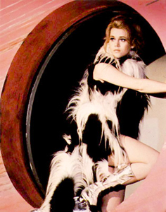 Barbarella - Picture 18